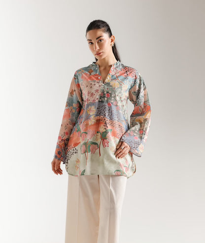 Women’s Floral Printed Kurti – Elegant Pakistani Wear