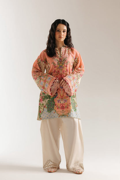 Women’s Floral Printed Kurti – Elegant Pakistani Wear